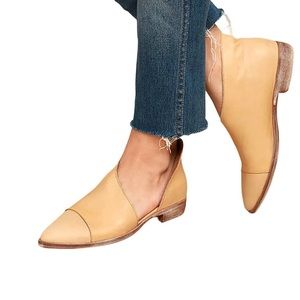 Free People Royale Flat Tan size 38